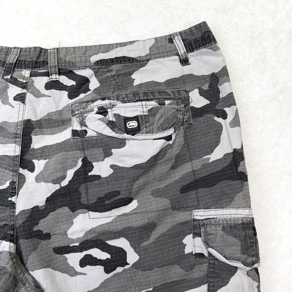 Ecko Unltd Cargo Shorts Mens 46 Gray Camo Ripstop Streetwear Relaxed Fit Cotton
